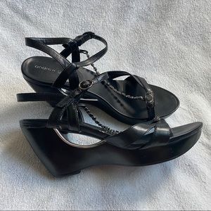 Andrew Geller Black Chain Accent Wedges